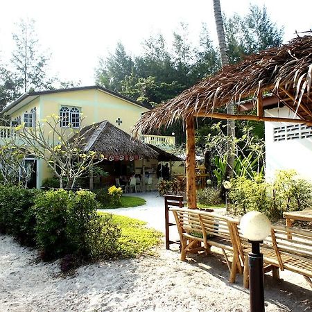 Roo Poo Guest House Koh Kho Khao Island Exterior photo